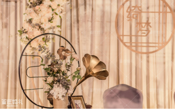 男生订婚说说心情短语 男生订婚说说大全