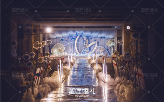 婚礼祝福的话有文采 婚礼现场祝福的话如何说