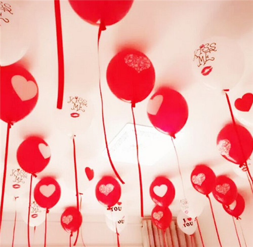 气球怎样装饰婚房 婚房彩带布置