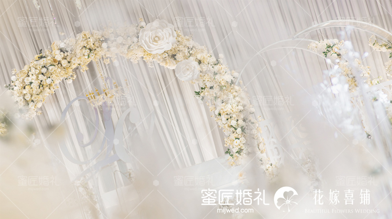 在国外举办婚礼 国外婚礼怎么办