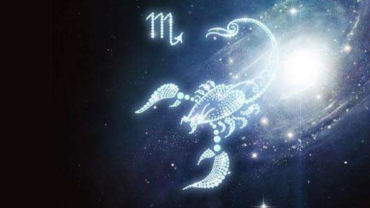 天蝎女配什么星座男 天蝎女的初恋是什么样子