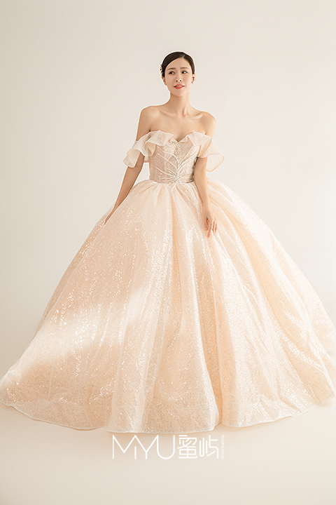 新娘婚纱荷叶边亮片裙摆宫廷风仪式纱