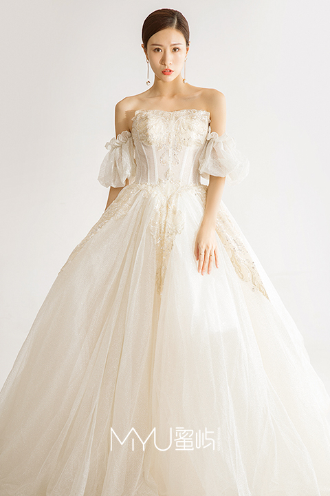 新娘婚纱亮片刺绣宫廷风仪式纱