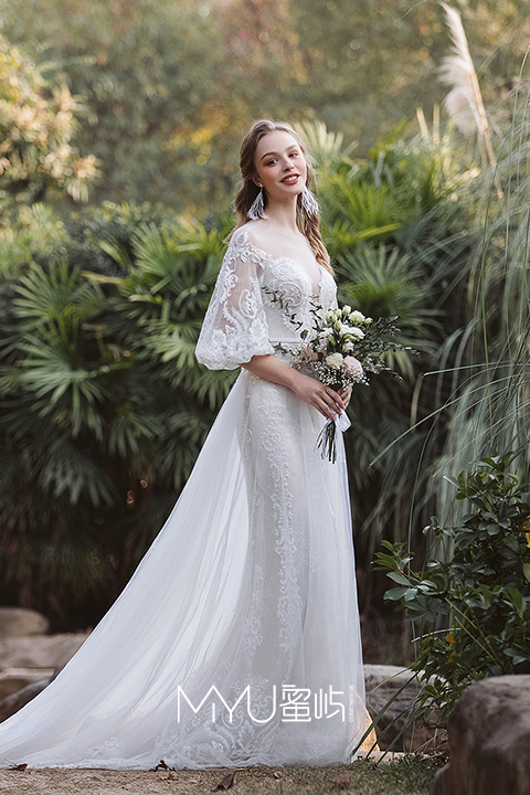 新娘婚纱森系优雅鱼尾轻纱仪式纱