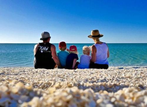 结婚纪念日怎么过才浪漫 7种浪漫的结婚纪念日过法