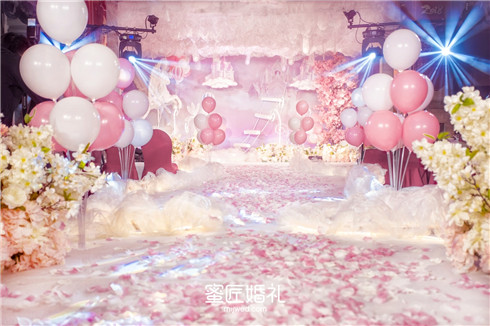 结婚三周年是什么婚 结婚三周年简短语录