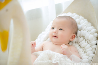 写给1岁女儿的生日感言 小公主生日祝福语