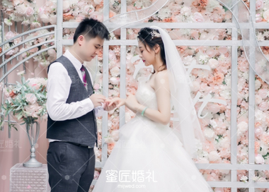 老同学新婚祝福语2019 老同学新婚祝福语简短