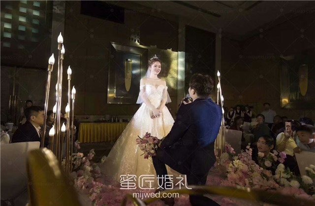 结婚十二周年微信感言 结婚12周年感言送老公