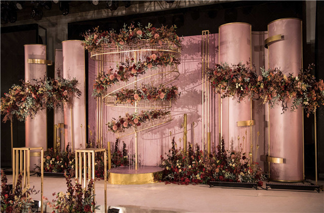 十周年结婚纪念日说说 结婚十周年朋友圈说说感谢老公