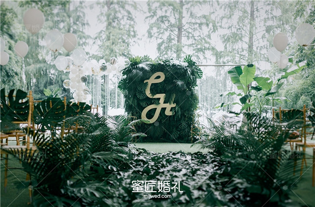 结婚一周年朋友圈短语 结婚一周年怎么发说说