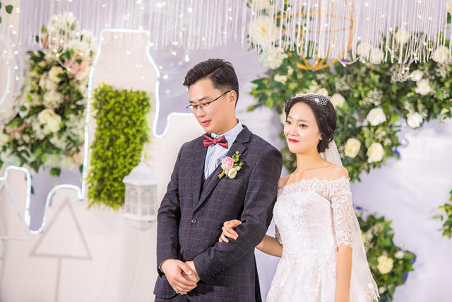 回门喜宴热情的主持词 新娘回门喜宴主持词