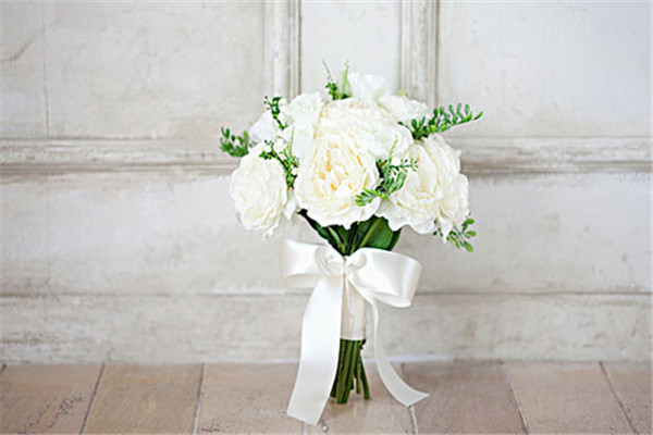 接到新娘手捧花说什么祝福词