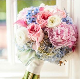 接到手捧花的感动致辞 接到手捧花的祝福语