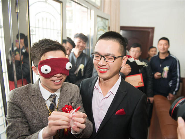 闹婚房都有什么花样 闹婚房有什么好节目