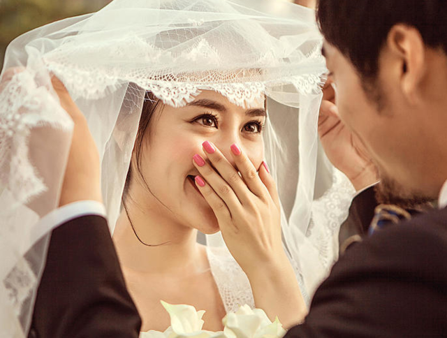 闺蜜订婚祝福语朋友圈 给较好朋友订婚祝福语