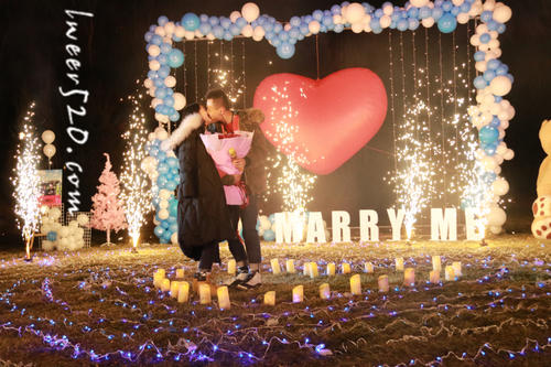 求婚蜡烛怎么摆 求婚蜡烛现场布置图片