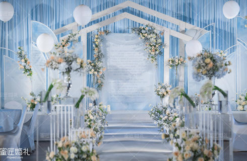 策划一场婚礼多少钱 婚庆策划都包含哪些项目