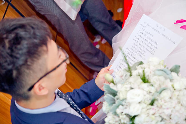 结婚恶搞新郎方法 婚礼恶搞新郎的方法