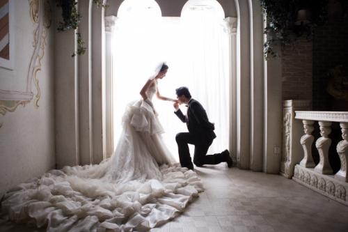 求婚方式单膝图片 求婚方式创意 求婚方式大全