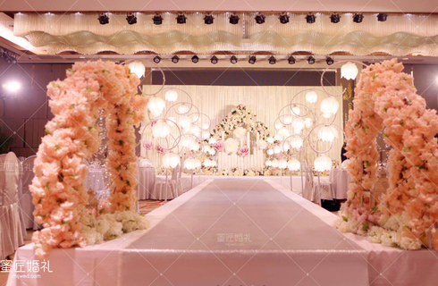 婚宴买什么白酒比较好 办婚宴喝什么白酒