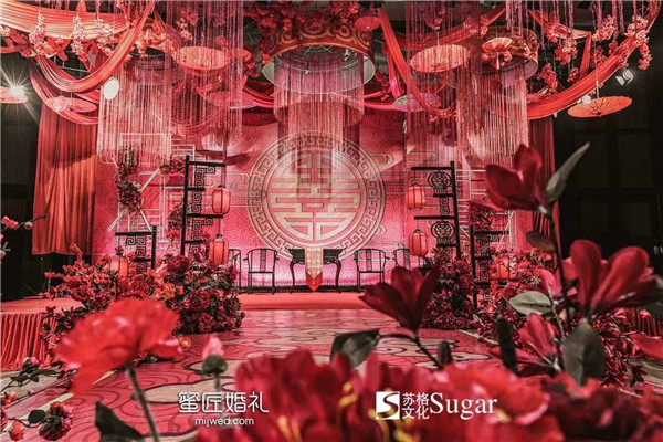 长辈对晚辈的婚宴祝词怎么说