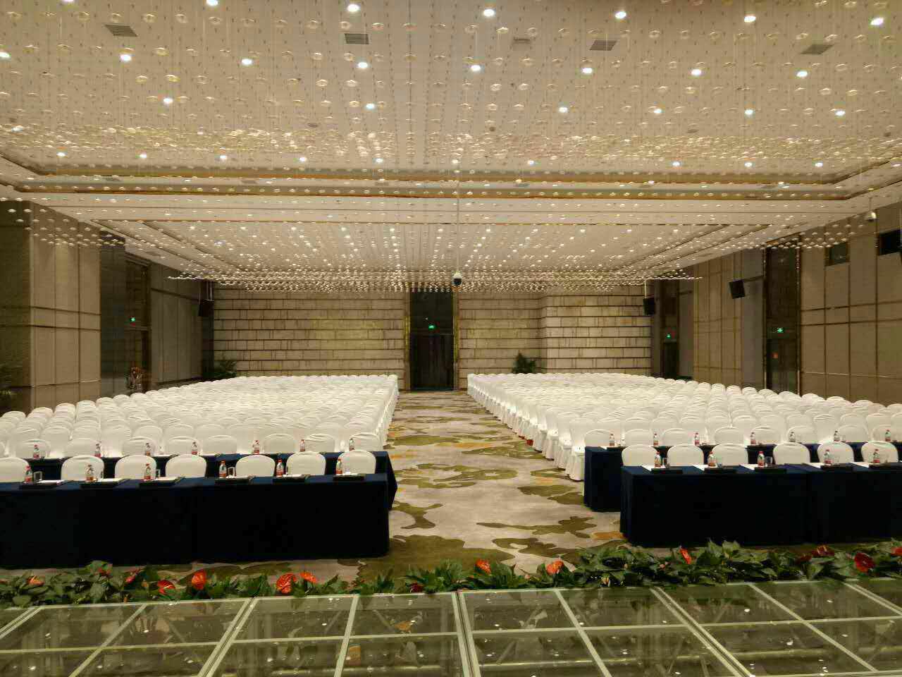 婚宴预订一般价格多少 预订婚宴需要多少钱