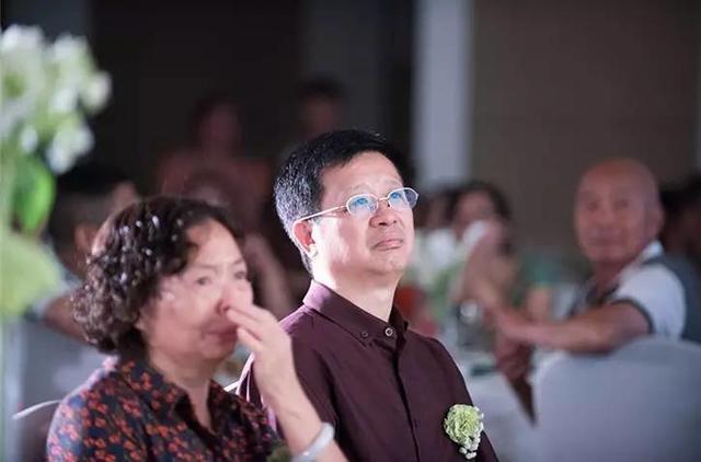 婚礼父亲致辞简短大气感动全场