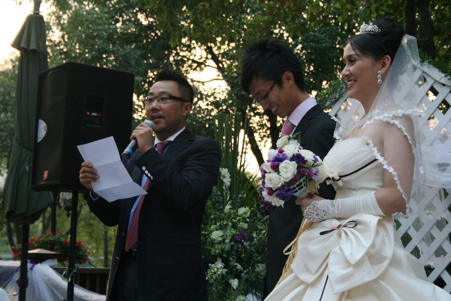 婚礼主婚人致辞开场白