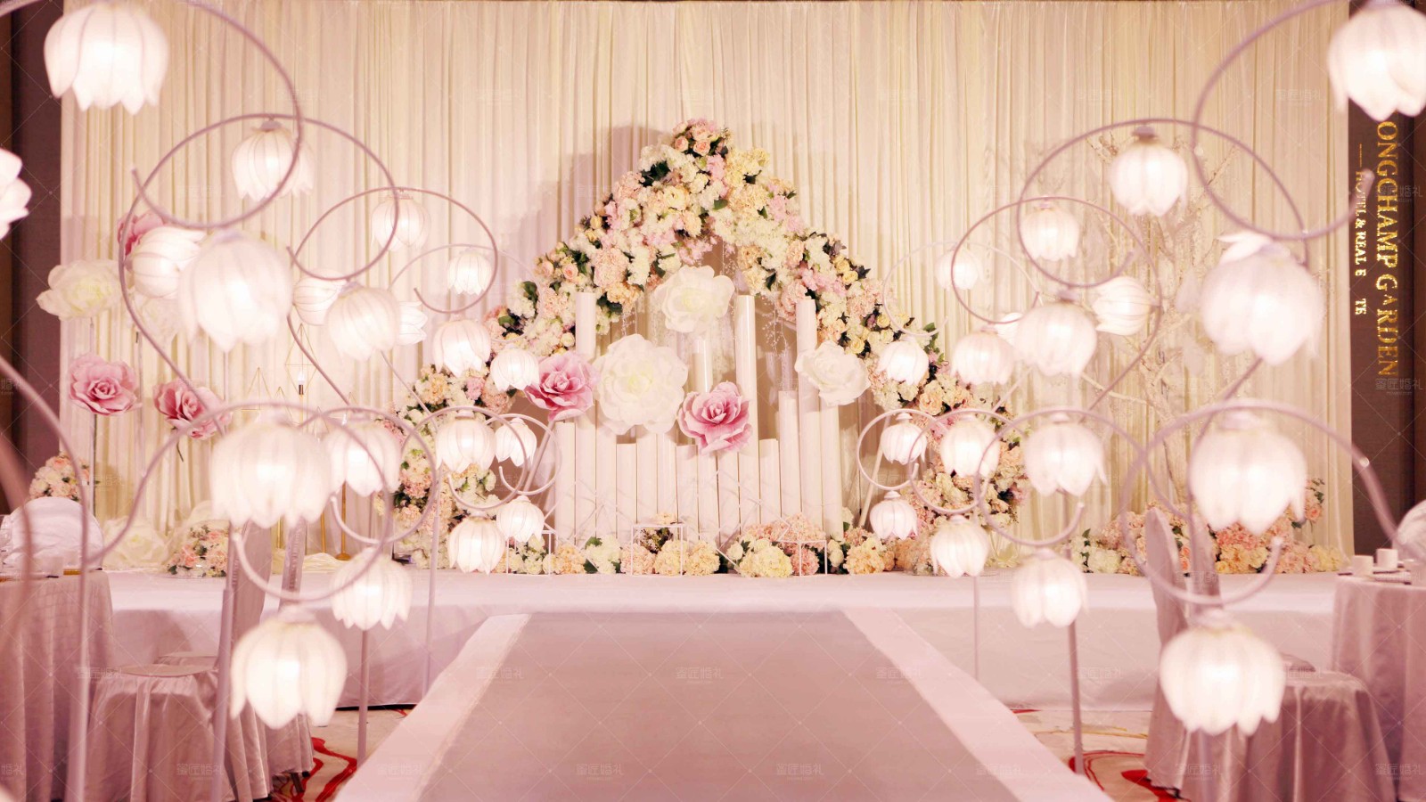 祝姐姐新婚快乐的说说朋友圈