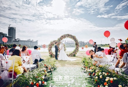 结婚8周年是什么婚