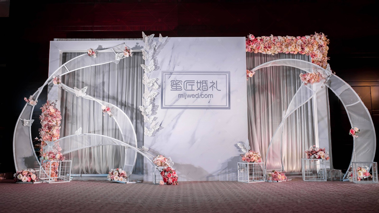 一句简短的结婚祝福语英语