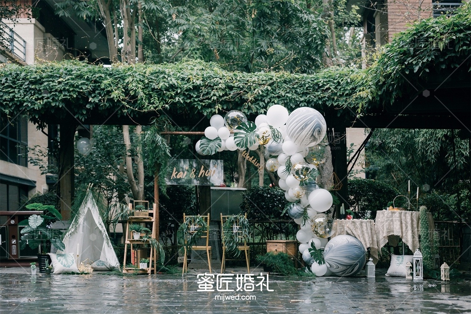 较近很火的歌曲女声 较近很火的歌曲女生比较抒情