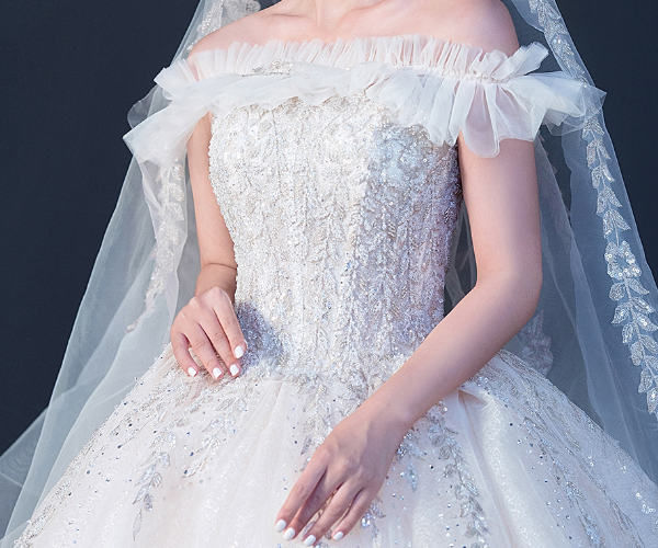 婚纱图片大全2019款拖尾