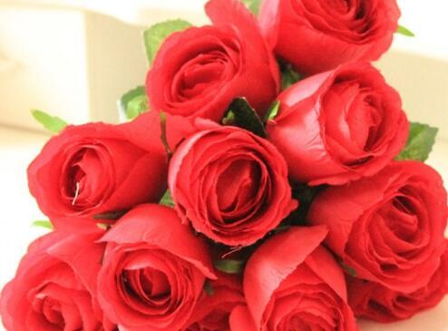 闺蜜送什么礼物较贴心 给闺蜜送什么礼物较好