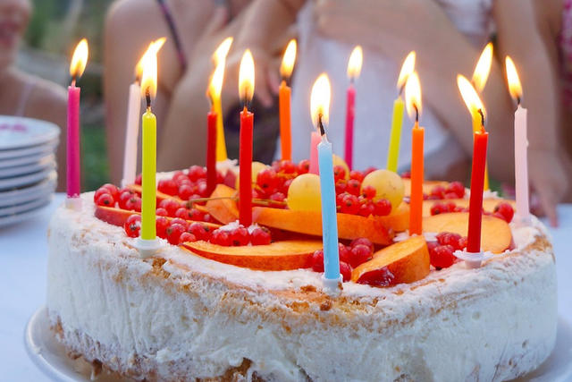 生日微信红包一句话 生日微信红包一句话抖音