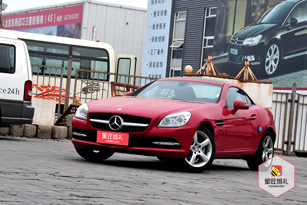 广州接亲车用什么好 租赁奔驰婚车多少钱一天