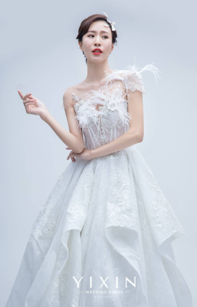 凤尾刺绣高设计感仪式纱