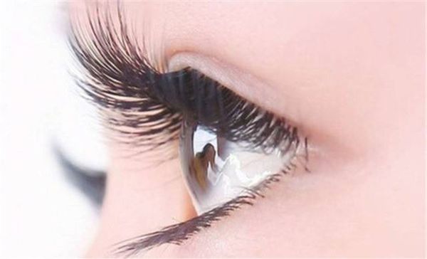 如何让睫毛变长变浓密 睫毛如何变长小妙招