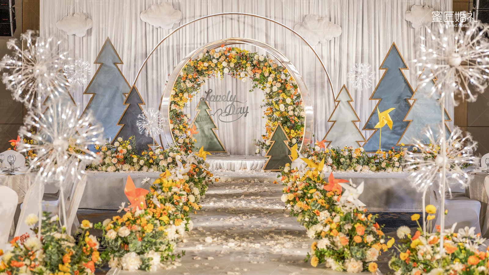 圣诞节歌曲有哪些 圣诞歌曲铃儿响叮当