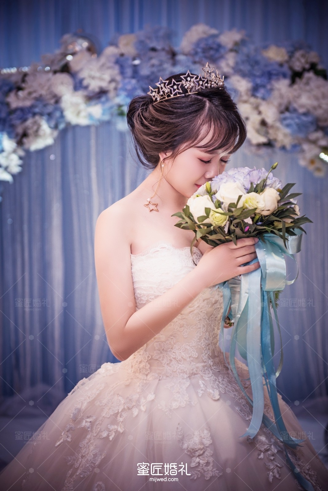 90后韩式婚纱照摄影