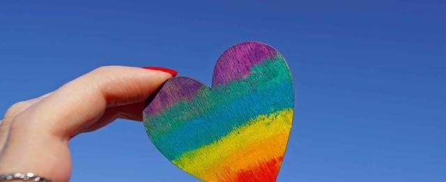 适合年会的歌有哪些 适合年会唱的歌有哪些