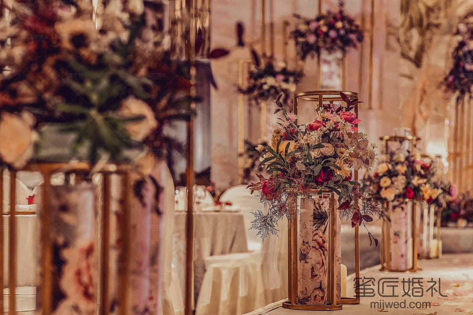 2020年八字婚庆大门对联大全 2020年八字婚联精选大全