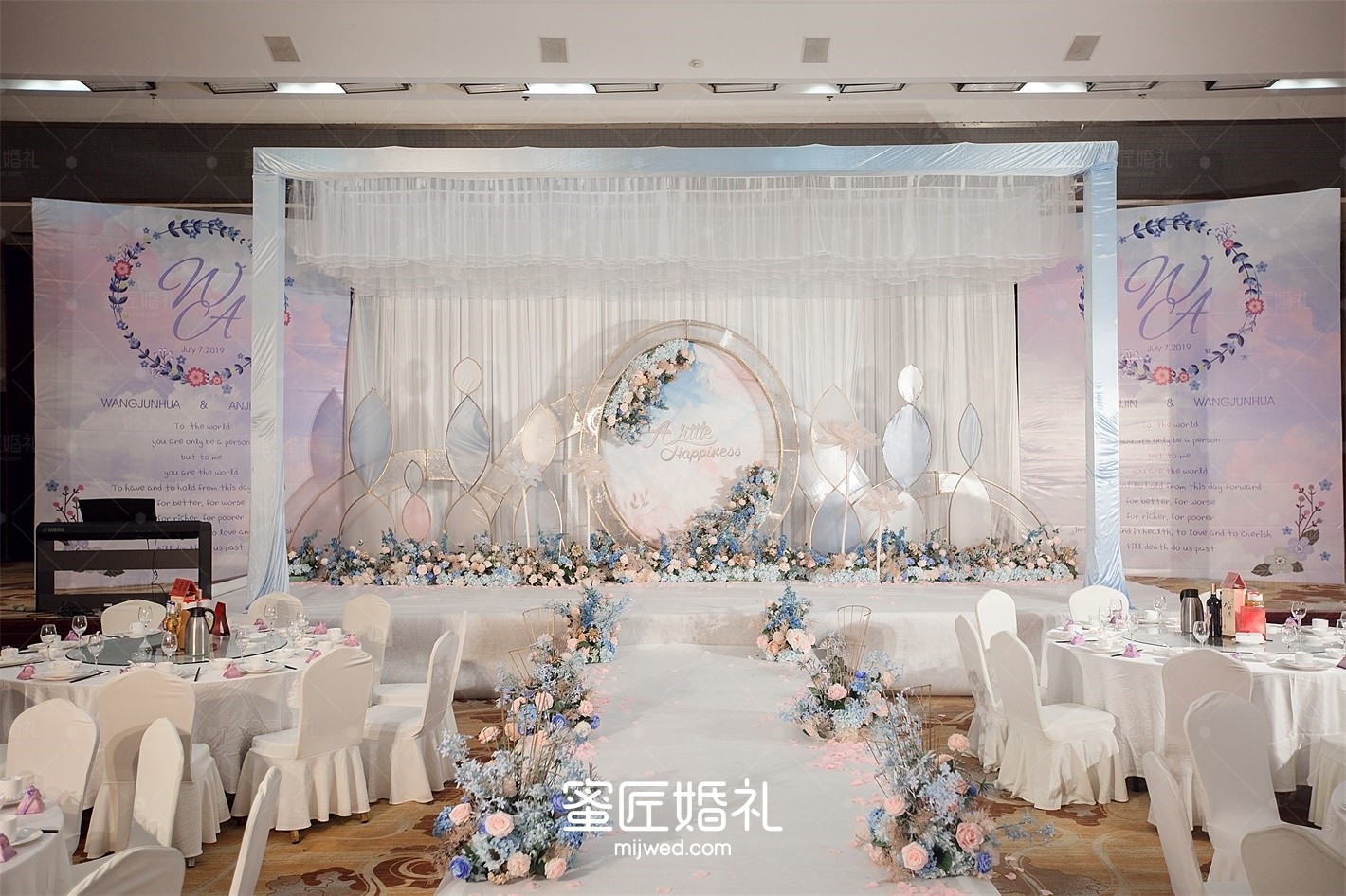 2020年婚纱照创意姿势与表情