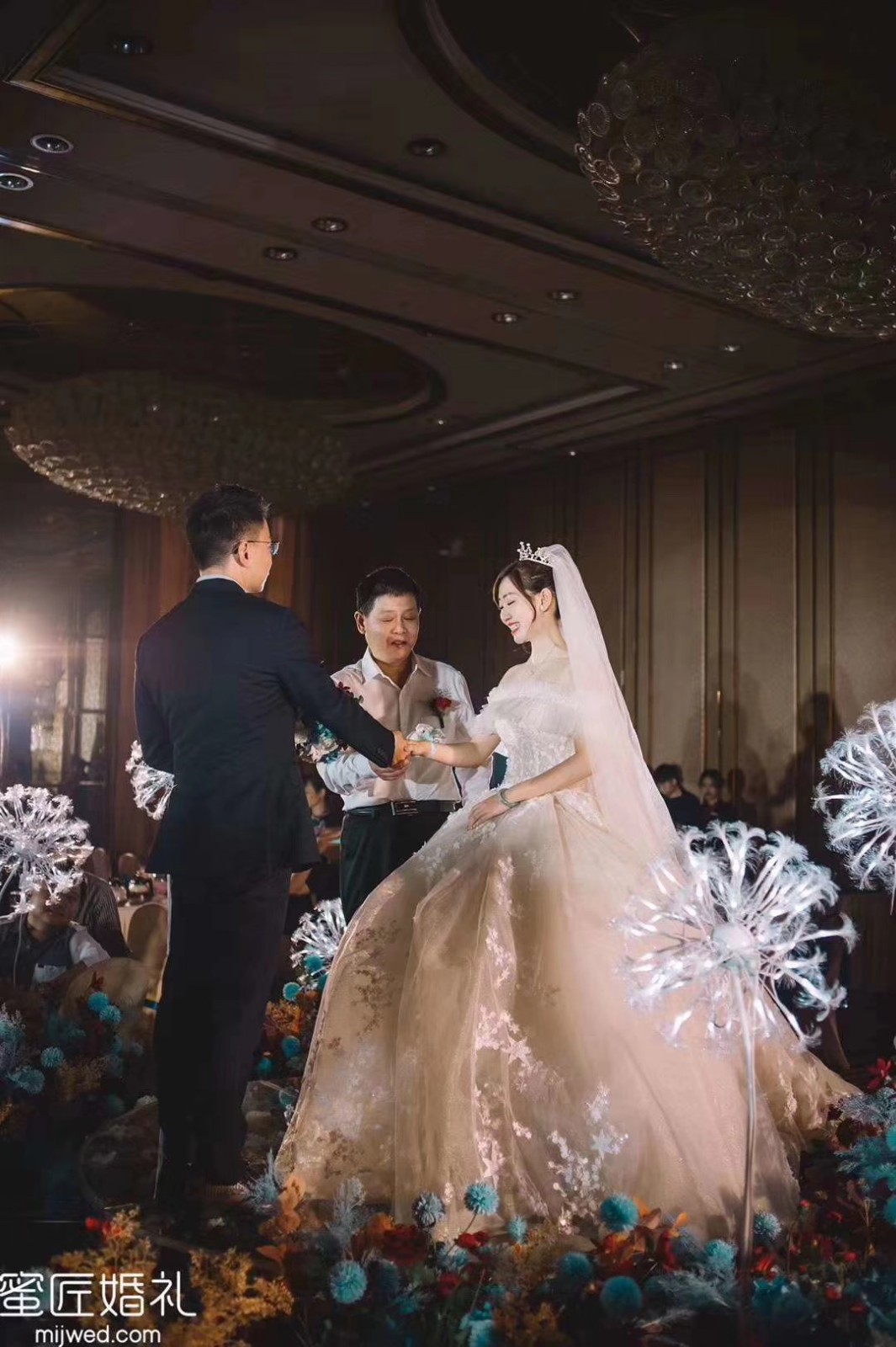 一人一句新郎新娘对白