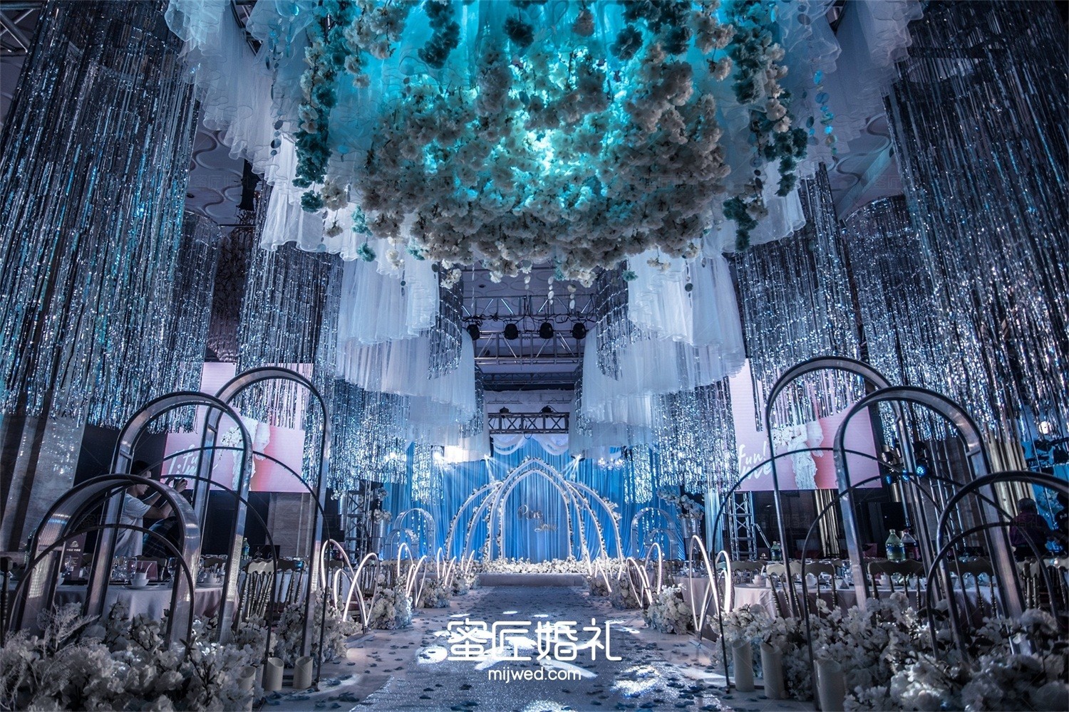 婚礼跟拍镜头必备镜头 婚礼跟拍镜头要拍什么镜头