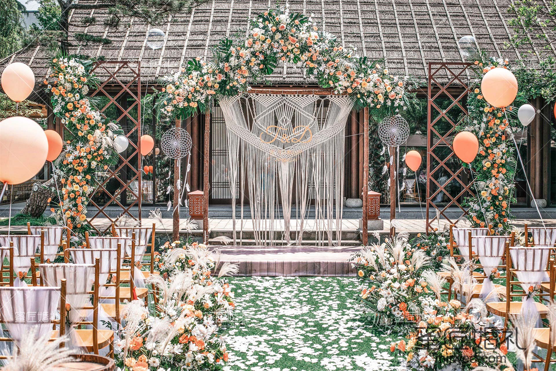 朋友圈发婚纱照配词短句