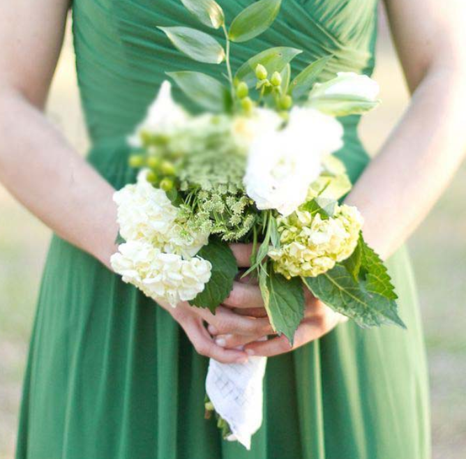 收到手捧花的含义