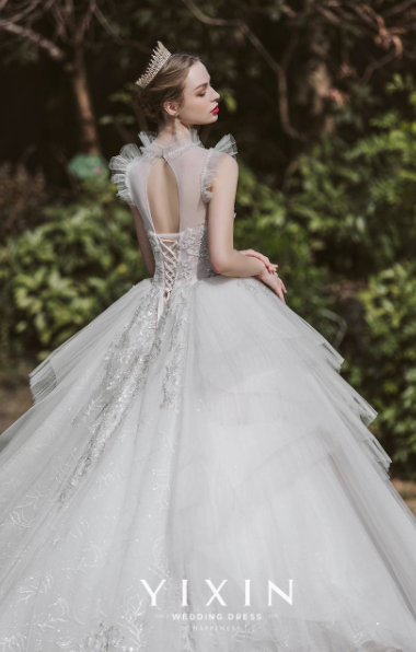 新娘婚礼服装唯美 新娘婚礼服装图片大全