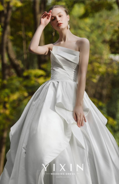 新娘结婚礼服女装图片 新娘结婚礼服图片